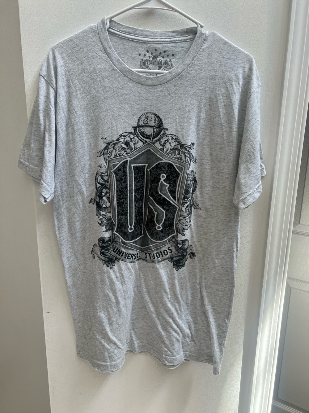 Universal Studios Women’s Grey Tee L
